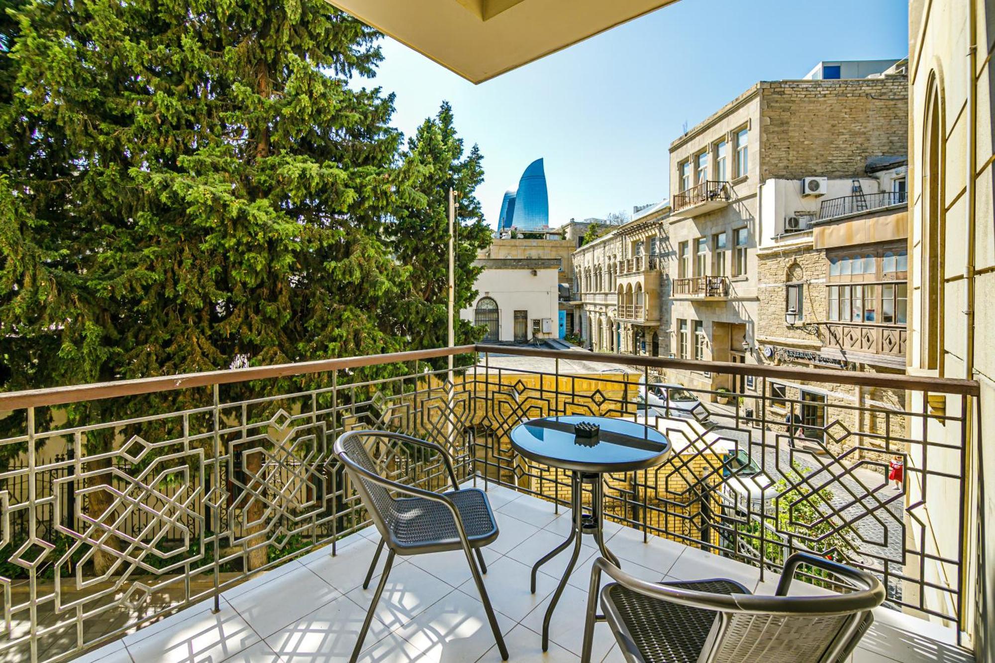 Art Club Hotell Baku Exteriör bild